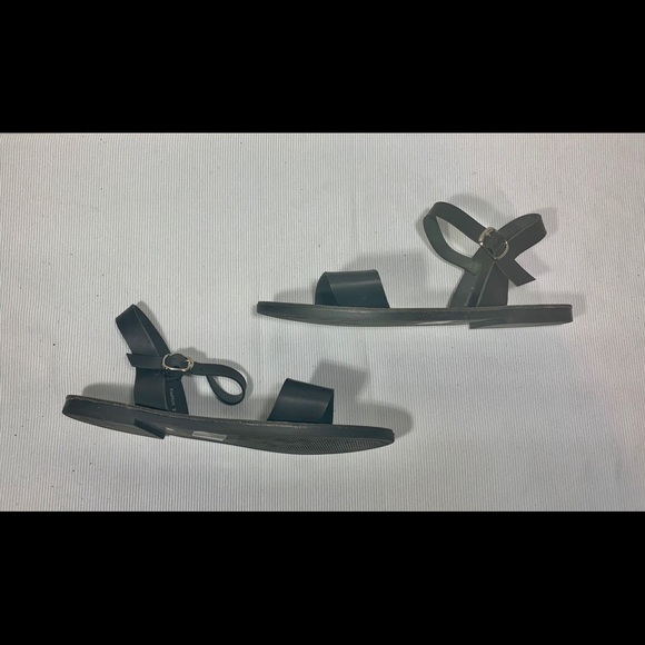 Sandals - Picture 6 of 6